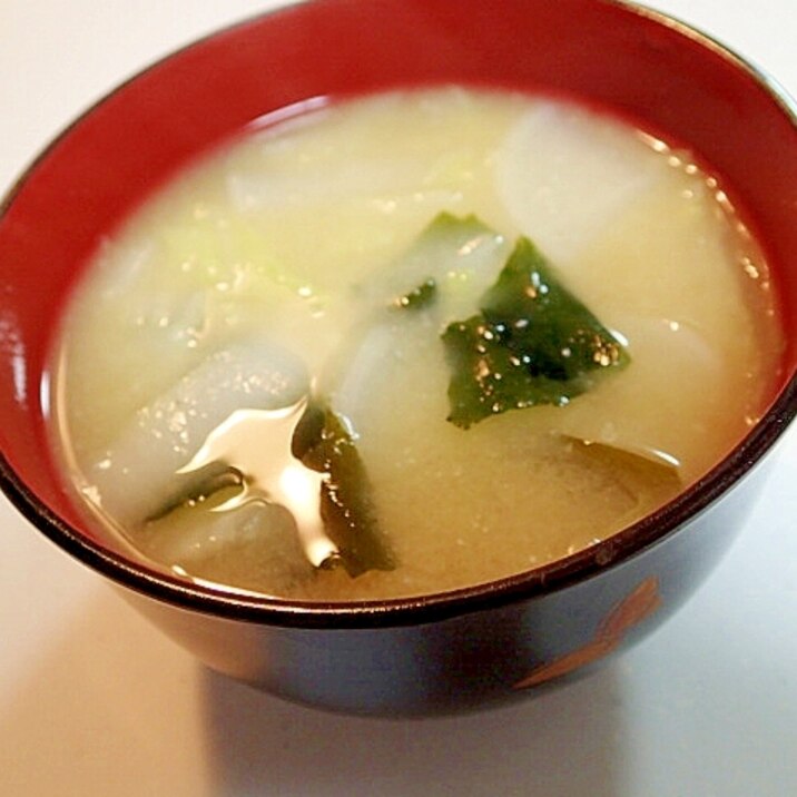 茅乃舎だしで 大根と白菜とわかめのお味噌汁 レシピ 作り方 By ぷ みぃまま 楽天レシピ 茅乃舎だしで 大根と白菜とわかめのお味噌汁 レシピ 作り方 By ぷ みぃまま 楽天レシピ